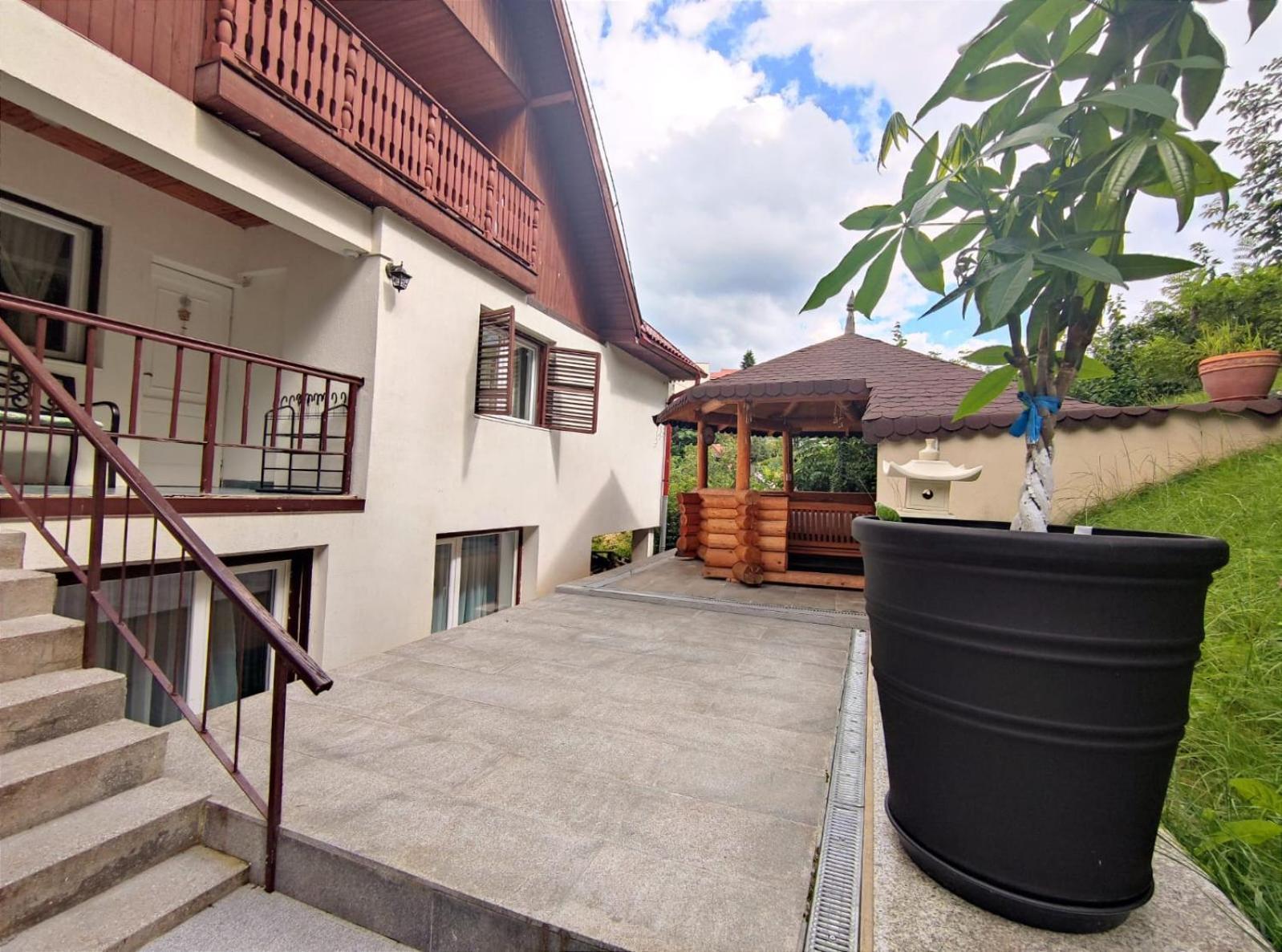 Lelia Residence Apartments Braşov Buitenkant foto